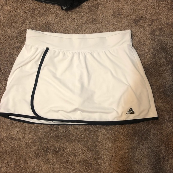 Adidas CumaLite Tennis Skort - Picture 1 of 4